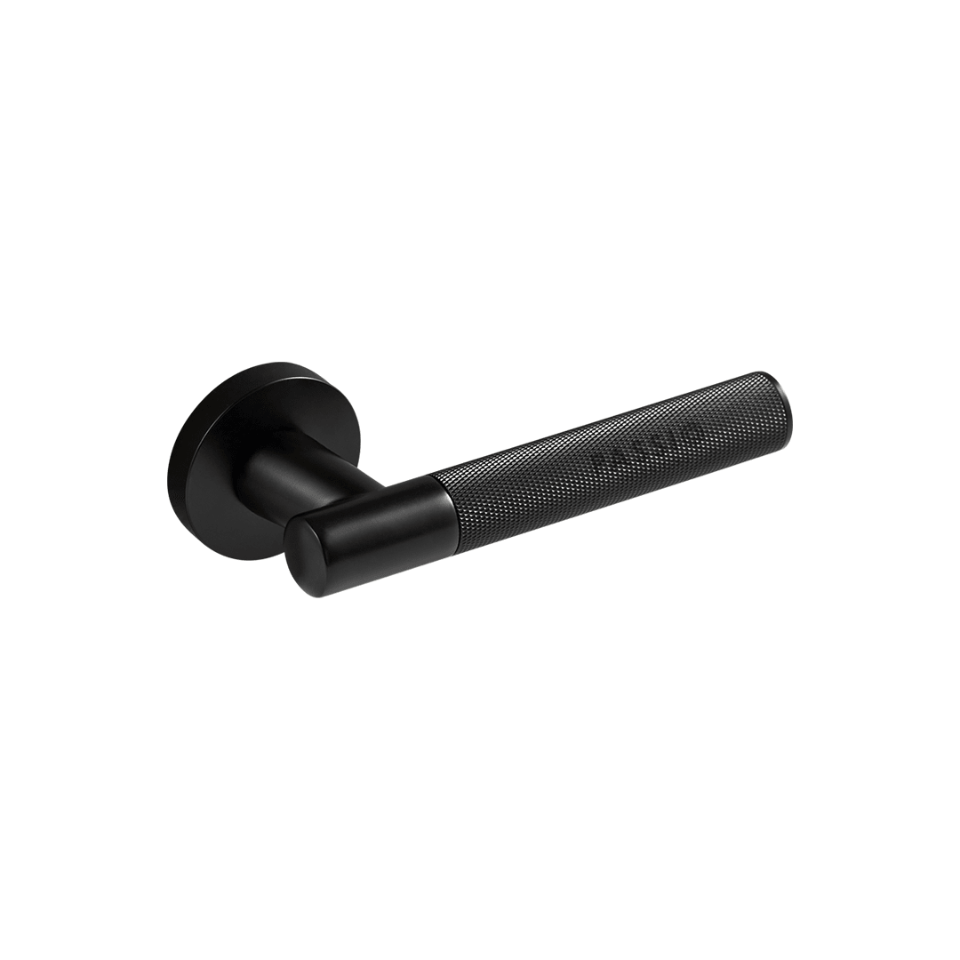 Cruz Solid Brass Door Lever | Black - Passio Interiors