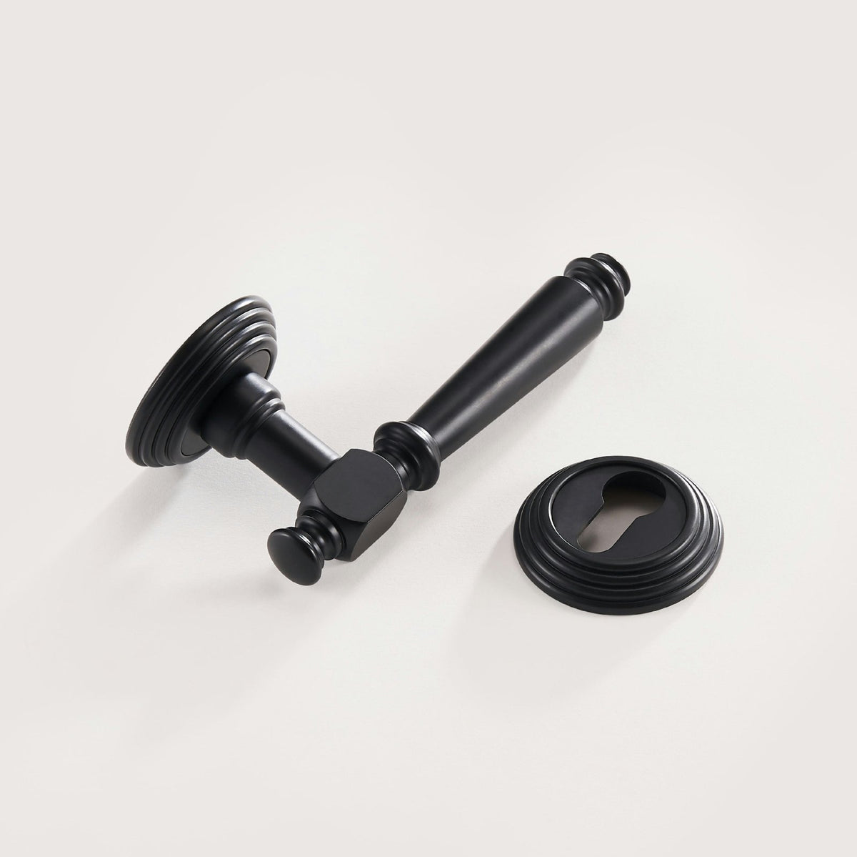 Brooks Solid Brass Door Lever | Black - Passio Interiors