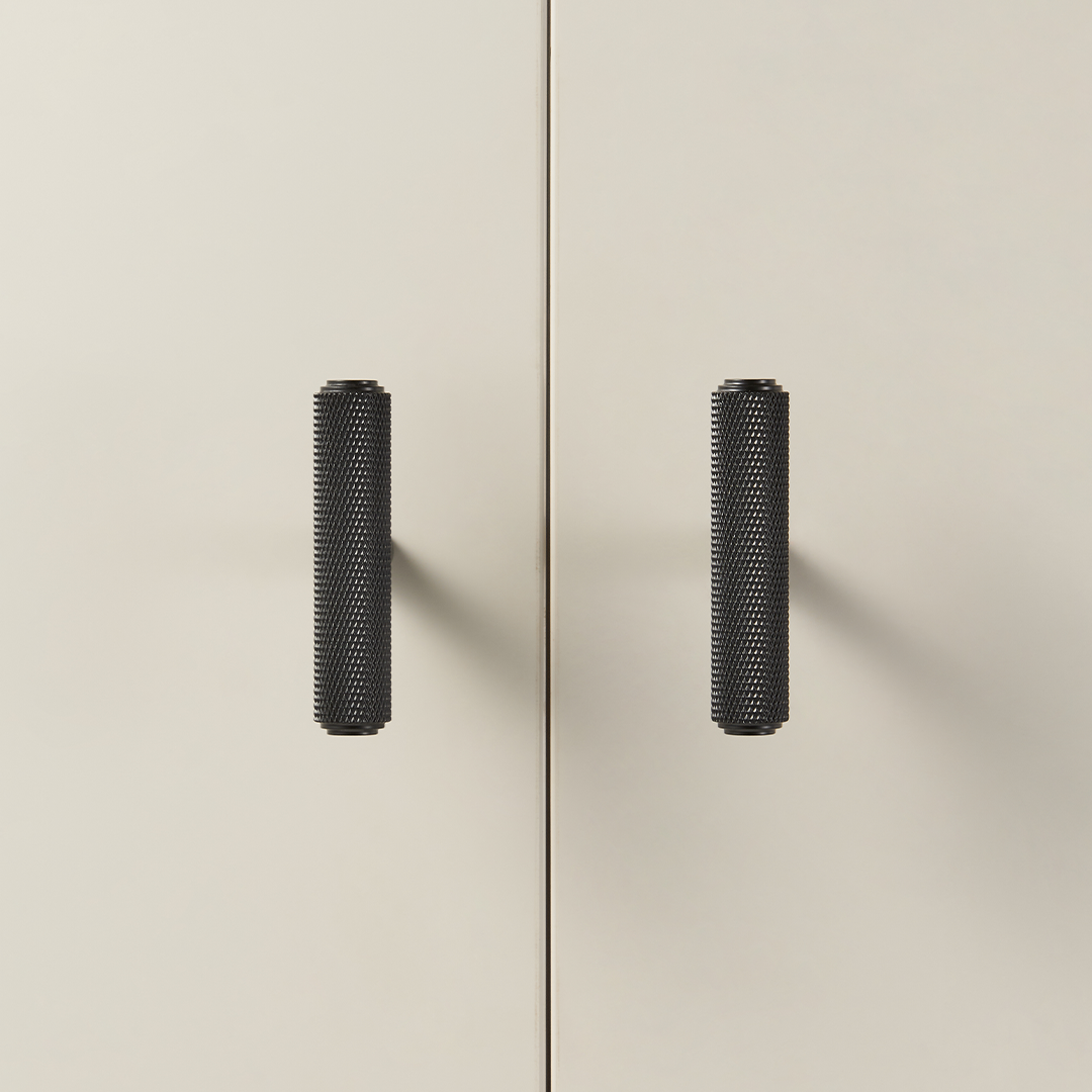 Lennox Solid Brass Handle | Black