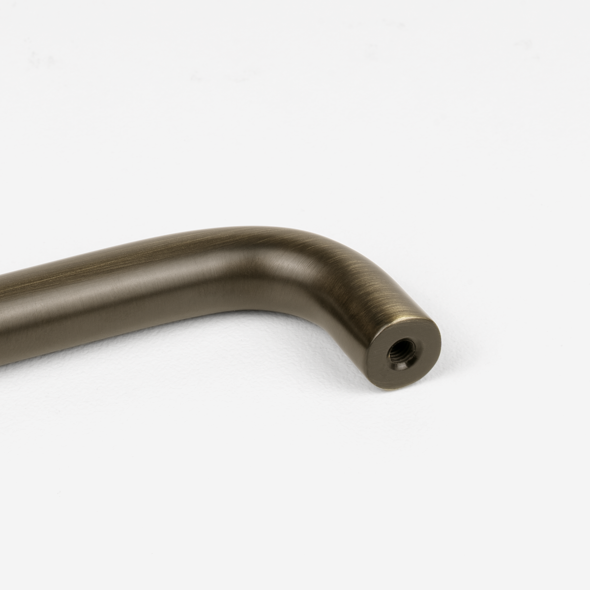 Finn Solid Brass Handle | Bronze