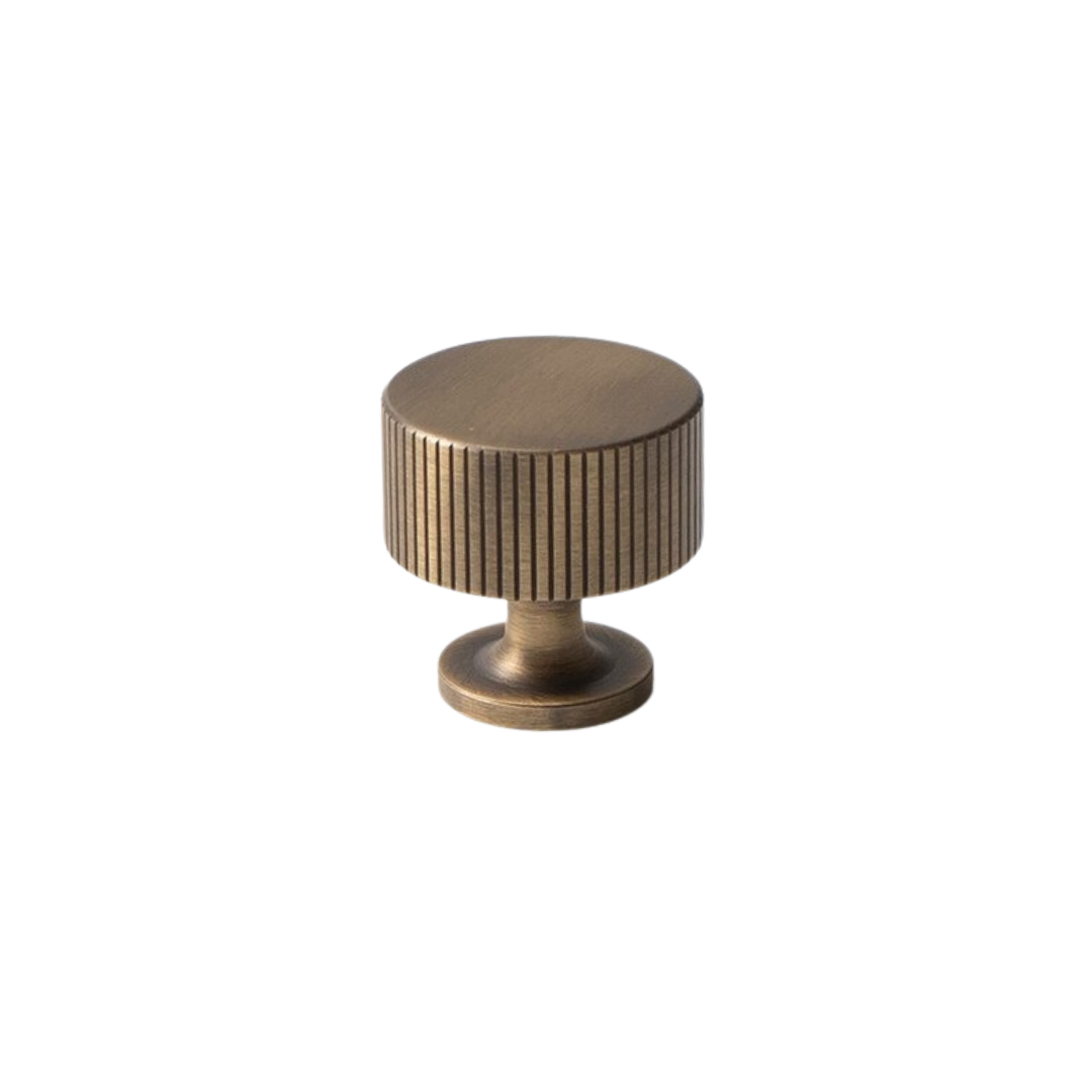 Freya Solid Brass Knob | Bronze