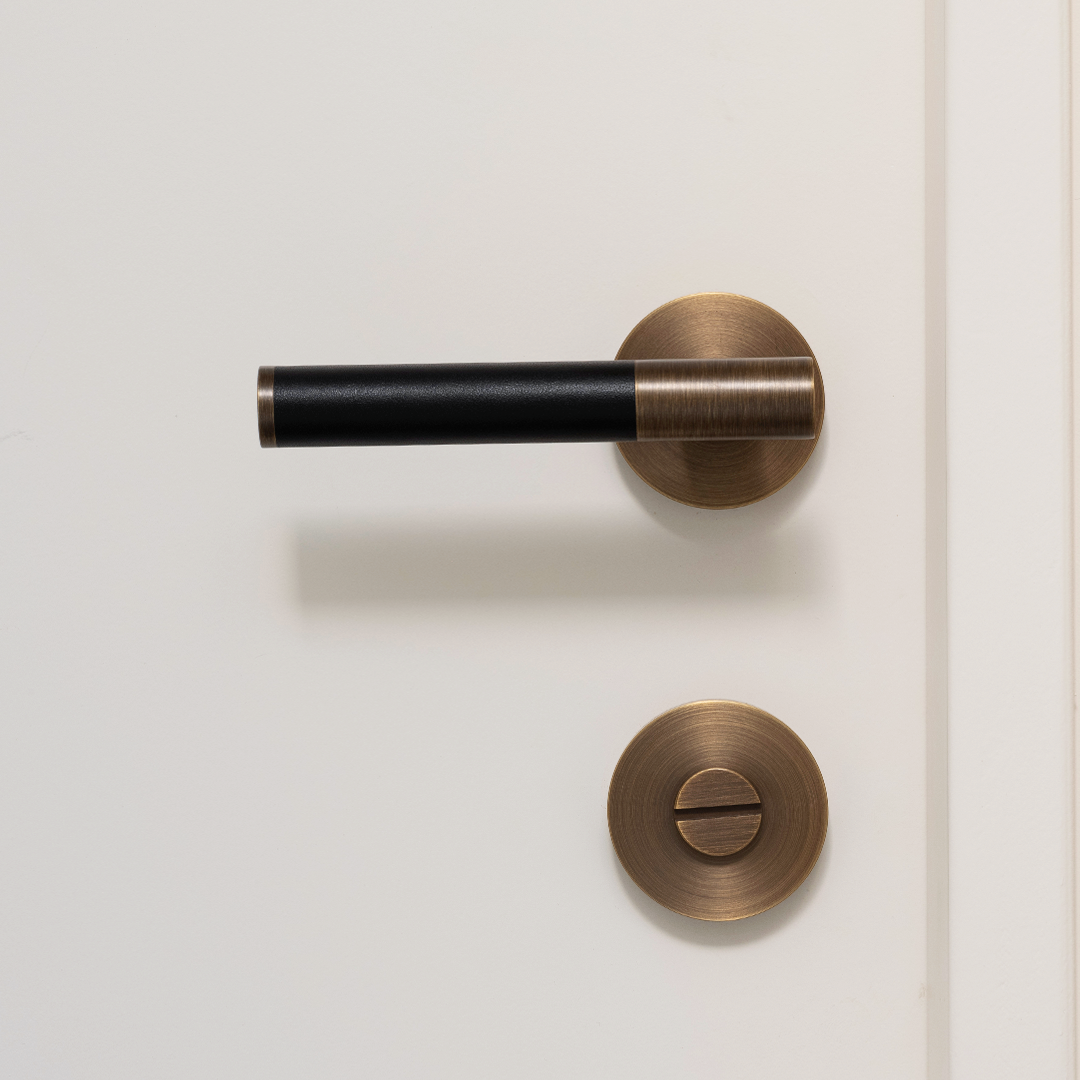 Kara Solid Brass &amp; Leather Door Lever | Bronze &amp; Black