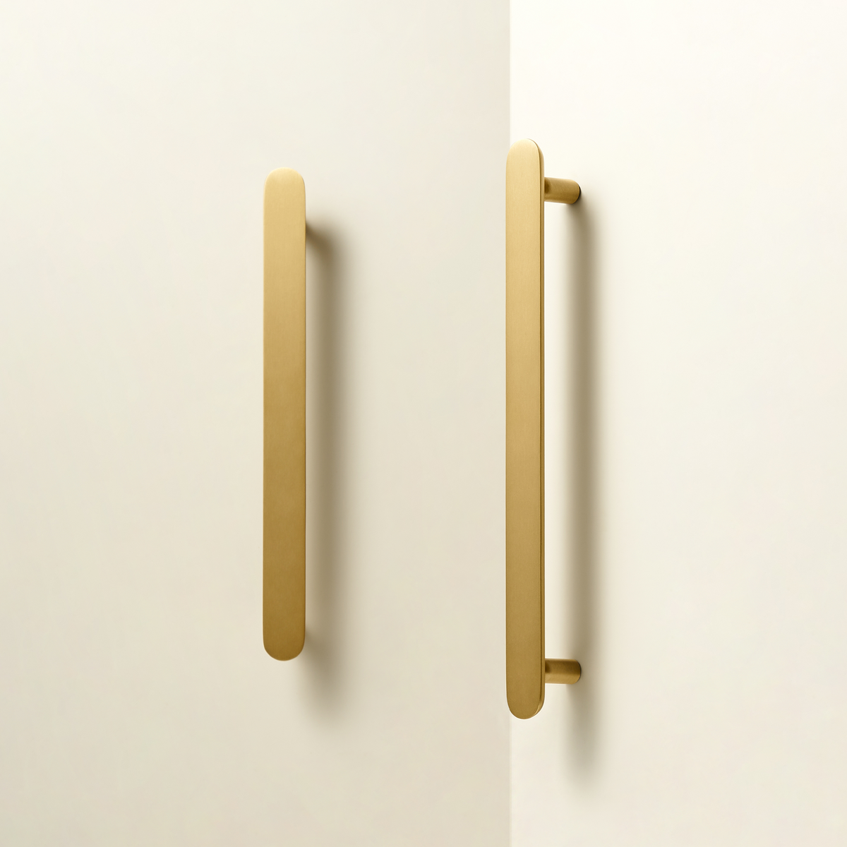 Vela Solid Brass Handle | Gold