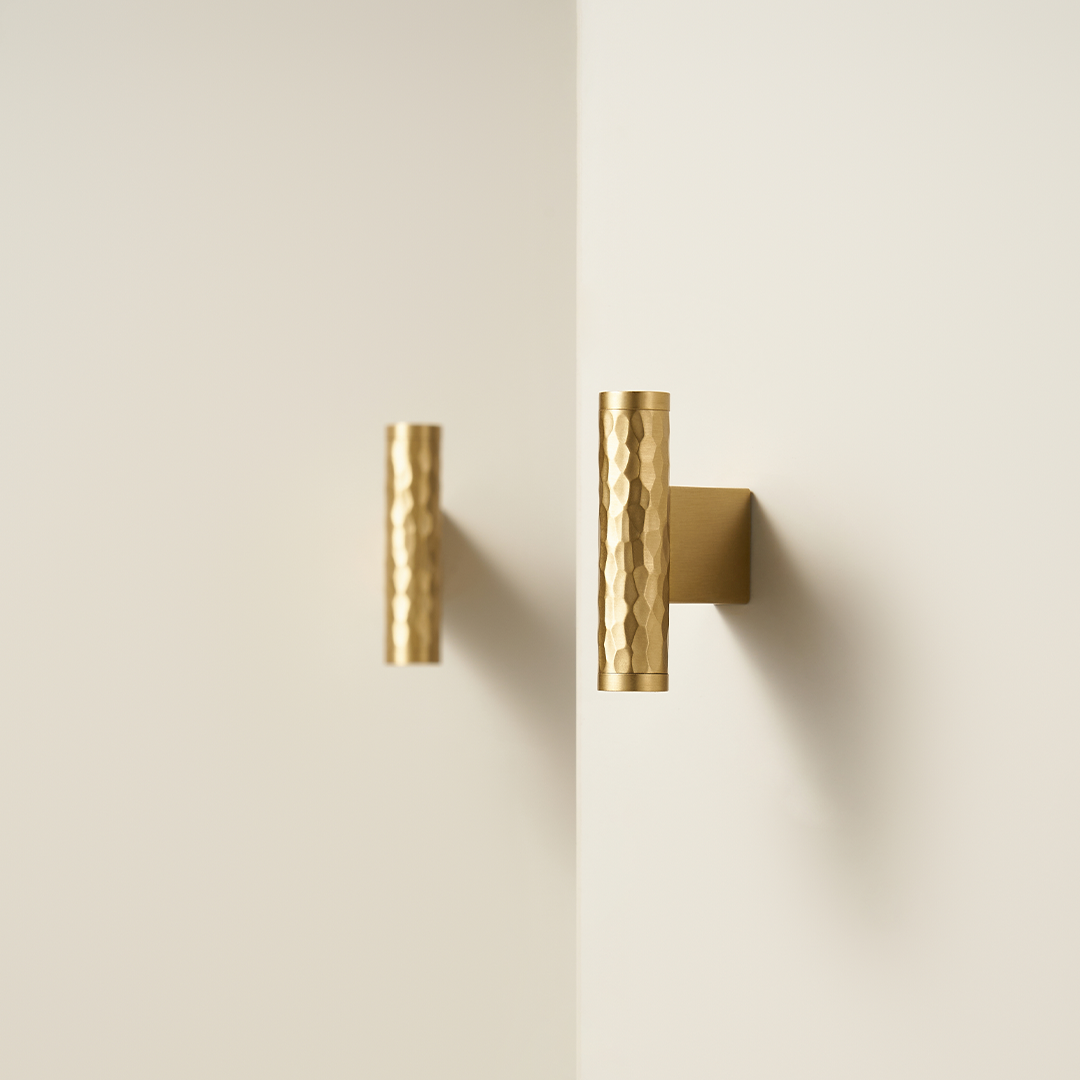 Otto Solid Brass Hammered Handle II | Gold