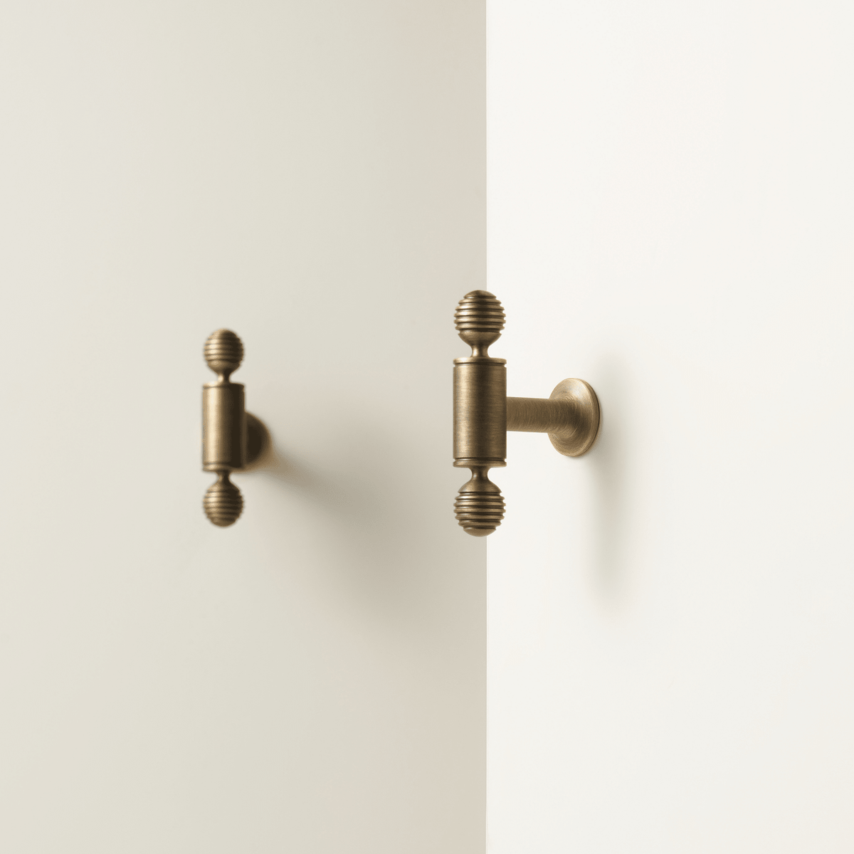 Renzo Solid Brass Handle | Bronze - Passio Interiors