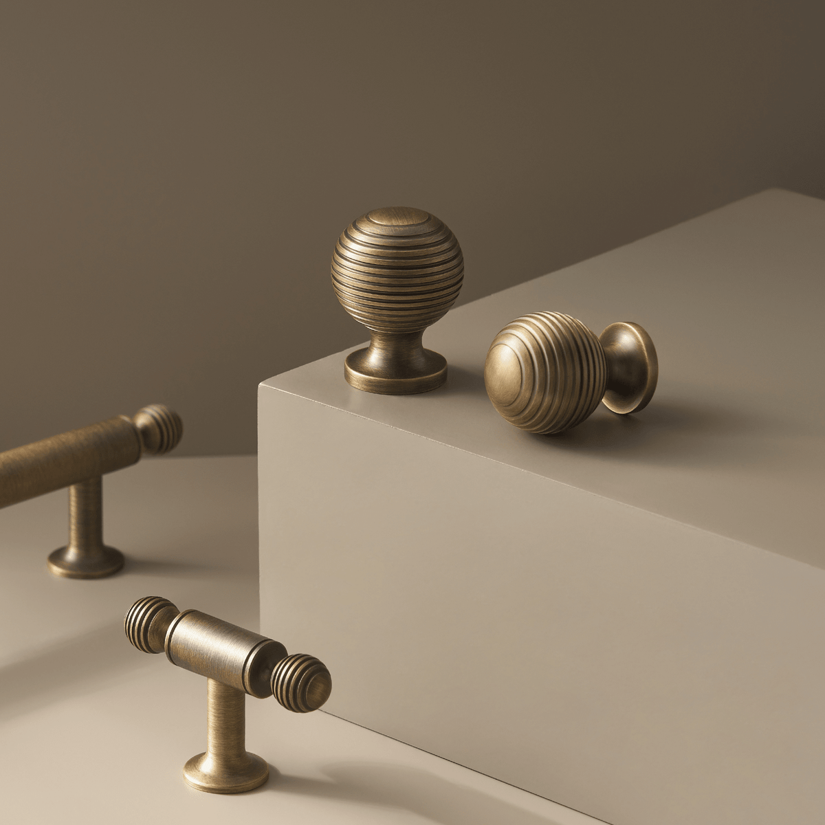 Renzo Solid Brass Knob | Bronze - Passio Interiors