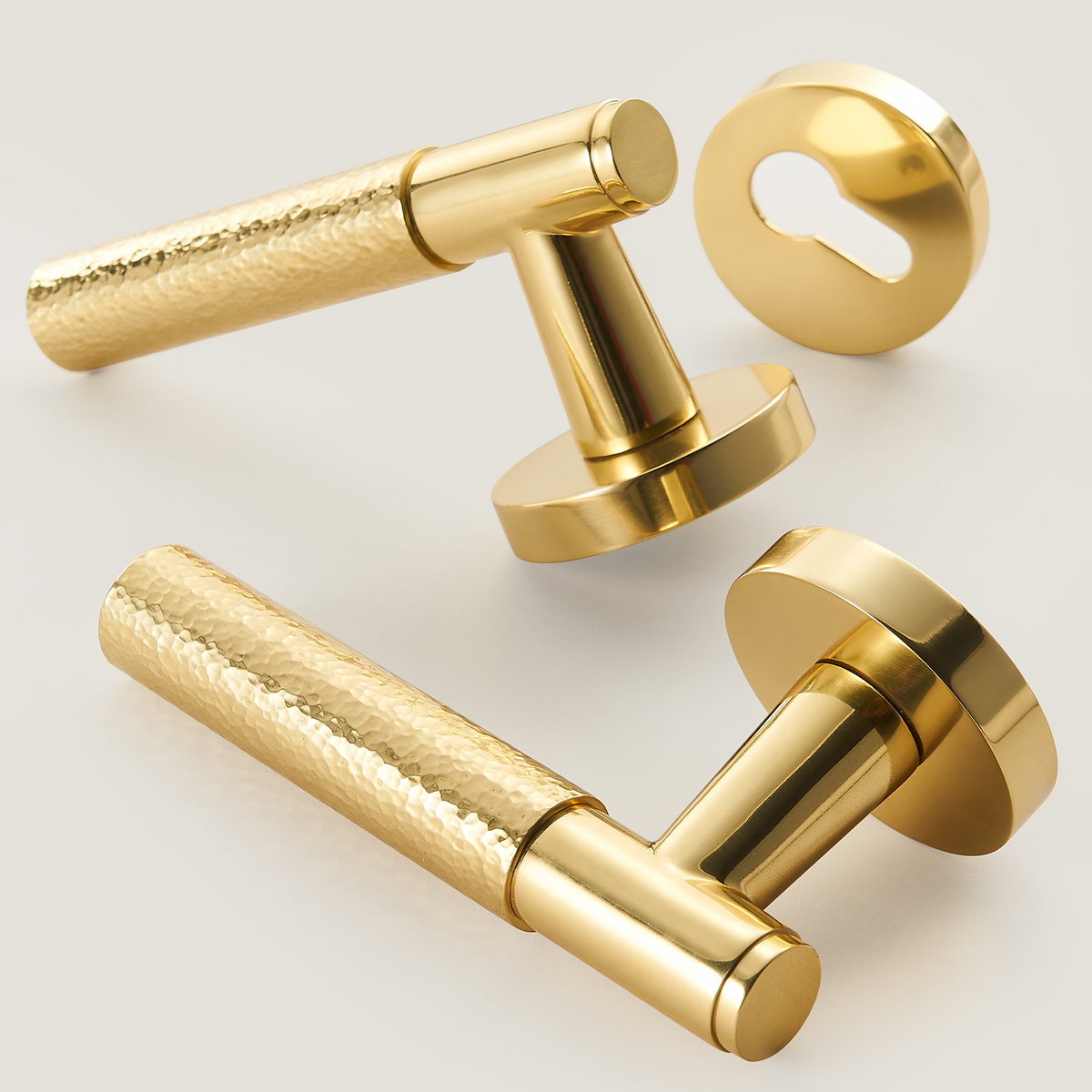 Otto Solid Brass Hammered Door Lever | Polished Gold